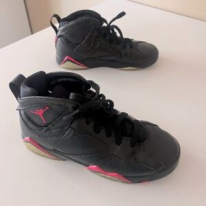 Nike Jordan Retro 7 Black Hyper Pink Girl's 5Y